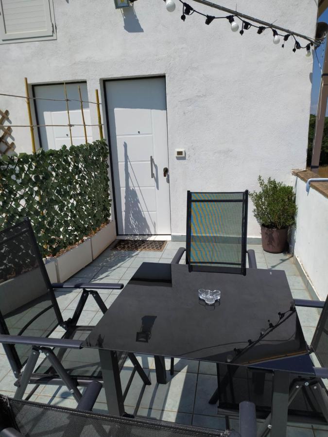 Relais Il Giardino Fra Gli Ulivi Vila Torino di Sangro Exterior foto