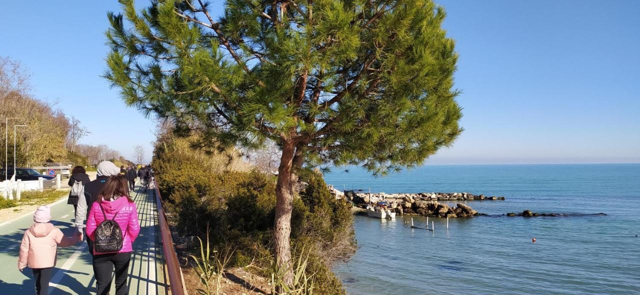 Relais Il Giardino Fra Gli Ulivi Vila Torino di Sangro Exterior foto